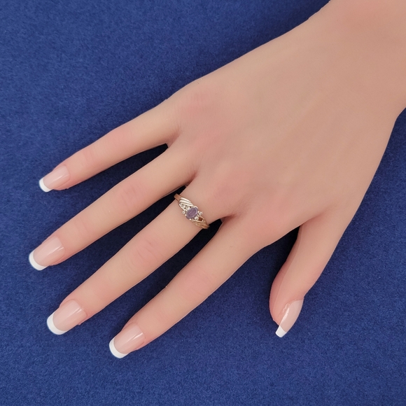 Vintage Diamond Amethyst 10k White Gold Ring Size 7 - Picture 8 of 9